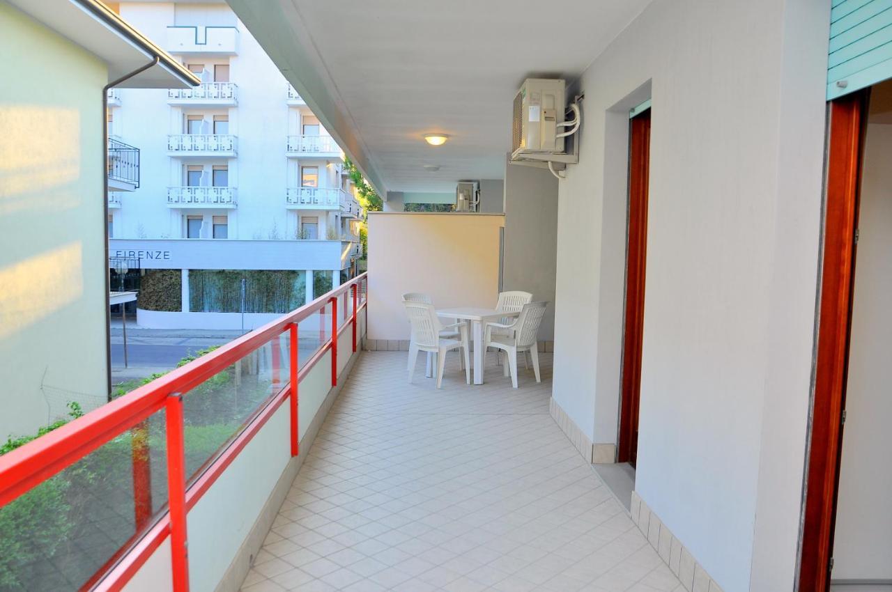 Condominio Tucano Bibione Exterior foto