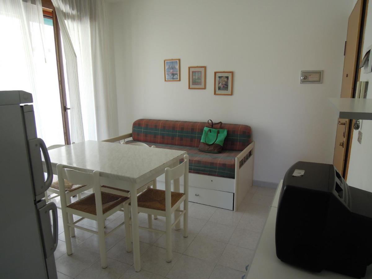 Condominio Tucano Bibione Exterior foto