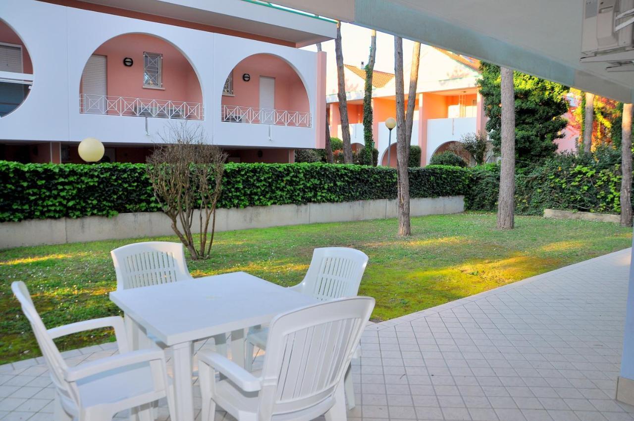 Condominio Tucano Bibione Exterior foto