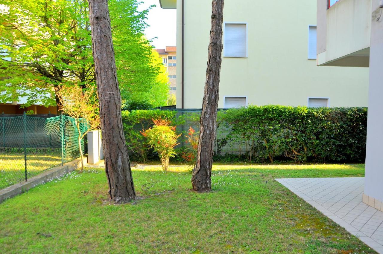 Condominio Tucano Bibione Exterior foto