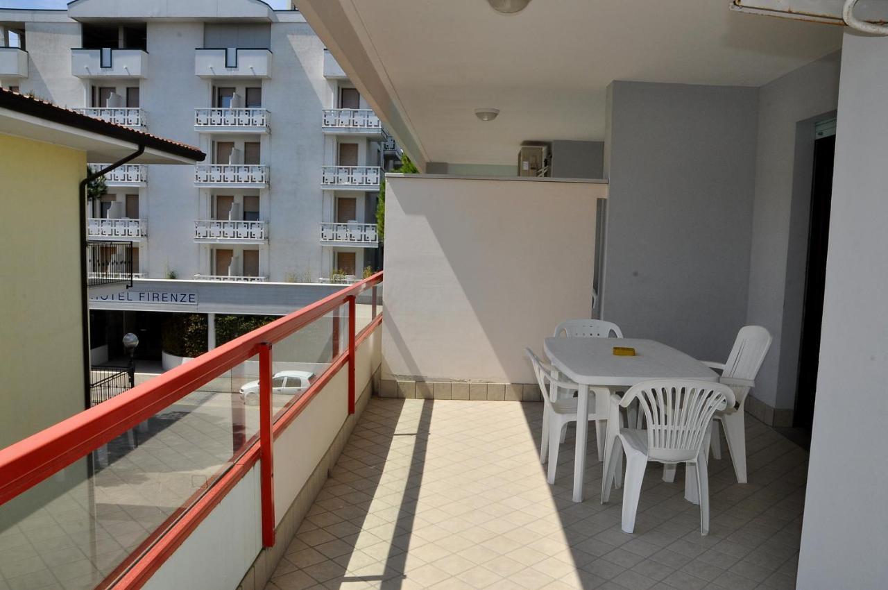 Condominio Tucano Bibione Exterior foto
