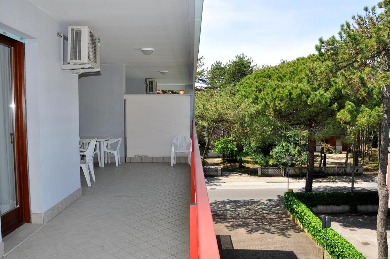 Condominio Tucano Bibione Exterior foto